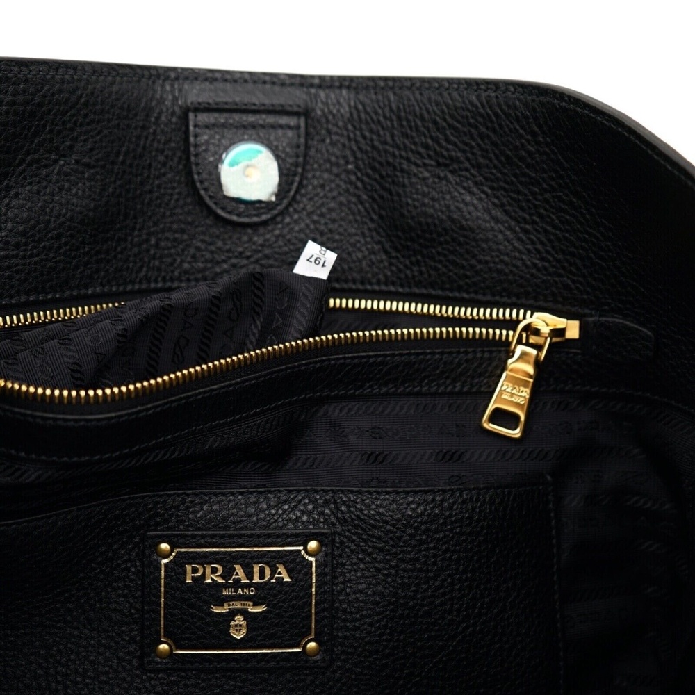 Prada Tote Large Shopping Shoulder Bag Vitello Phenix Black Leather 1BG865 New - Picture 7 of 7